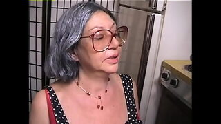 heavy breasted granny galleries