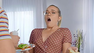 fucking my step mom in kitchen