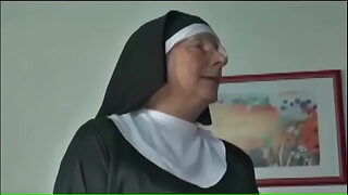 Nun