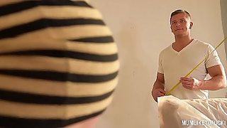 hot mom and young man porn