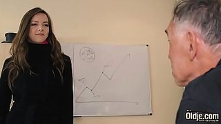 free videos milf swallows dick youporn