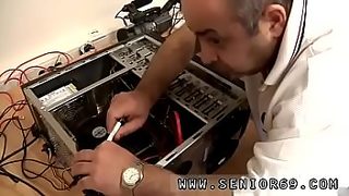 young girl havine sex with mom